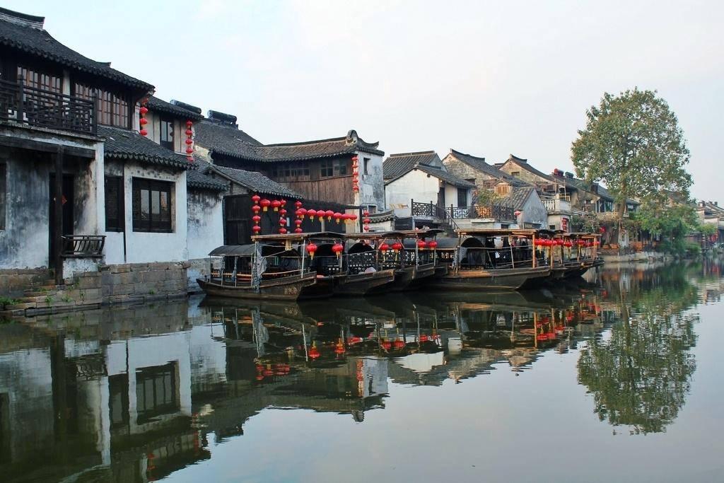 小蓝球向上跳